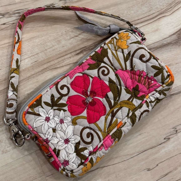 VERA BRADLEY Tea Garden Fabric ZIP Wristlet - Picture 5 of 5